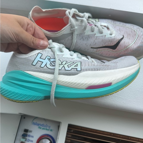 Hoka Mach x2 Women's White and Aqua Athletic Shoes - Picture 3 of 8